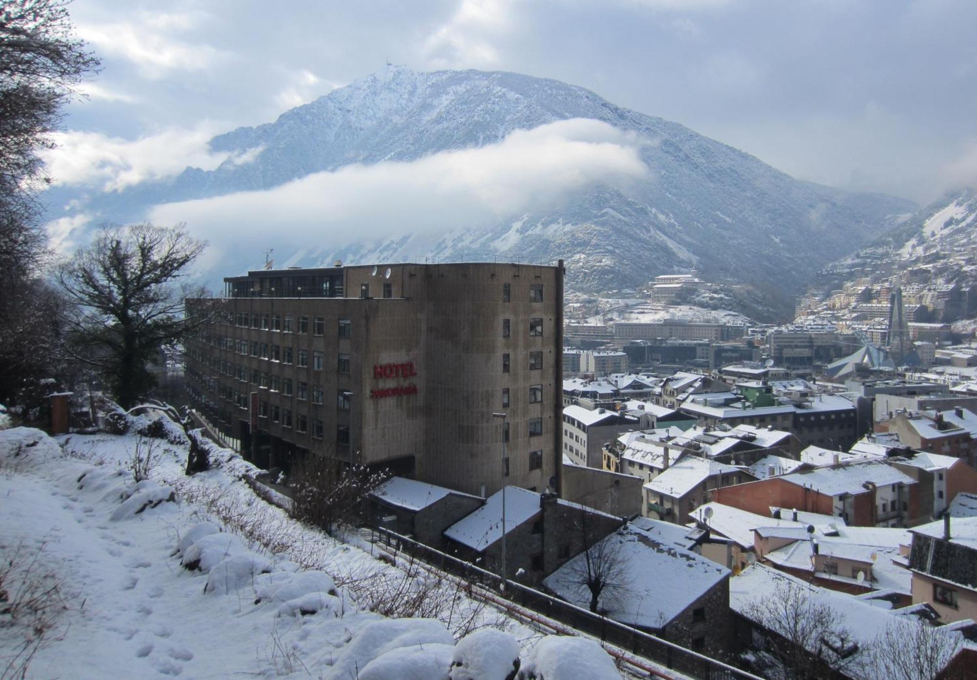 Panorama Andorre-la-Vieille